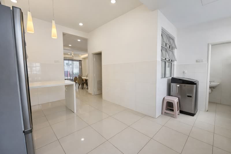 Terraced House for Sale in Kemuning Utama (Shah Alam) - Kho Daniel - Kitchen - PropertyGuru.com.my