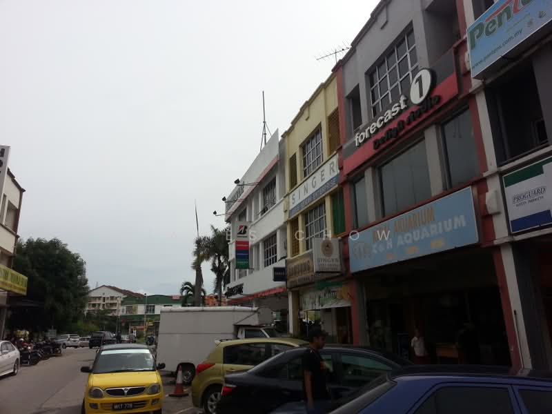 Shop for Sale in Kawasan Perniagaan Desa Ria (Balakong) - James Chow - Exterior - PropertyGuru.com.my