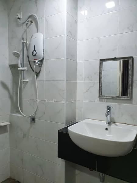Service Residence for Rent at Sky Breeze Service Apartment - Jordan Kau - PropertyGuru.com.my