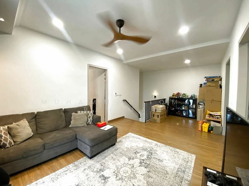 Semi-Detached House for Sale in Kota Kemuning (Shah Alam) - Muhammad Iqmal Rahiman - Living Room - PropertyGuru.com.my