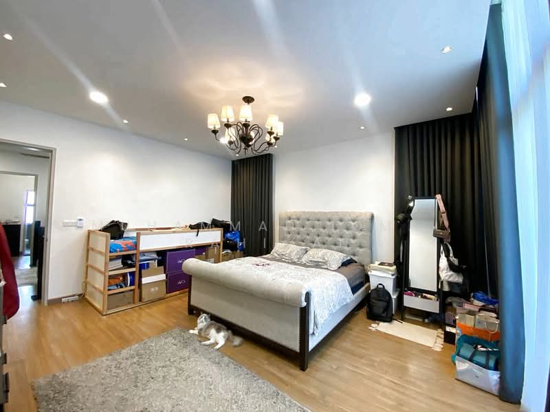 Semi-Detached House for Sale in Kota Kemuning (Shah Alam) - Muhammad Iqmal Rahiman - Bedroom - PropertyGuru.com.my