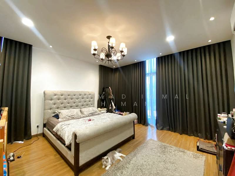 Semi-Detached House for Sale in Kota Kemuning (Shah Alam) - Muhammad Iqmal Rahiman - Bedroom - PropertyGuru.com.my
