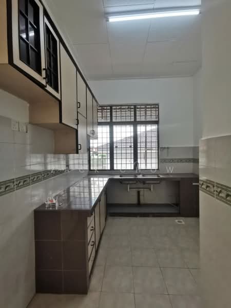 Rumah Teres 1 Tingkat untuk Dijual di Taman Daya (Johor Bahru) - Zack Chow - Kitchen - PropertyGuru.com.my
