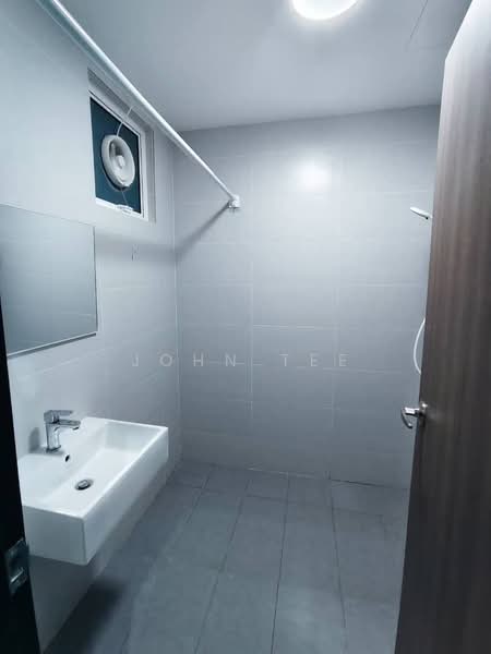 Servis Apartment untuk Disewa di TRELLIS RESIDENCES - John Tee - Bathroom - PropertyGuru.com.my