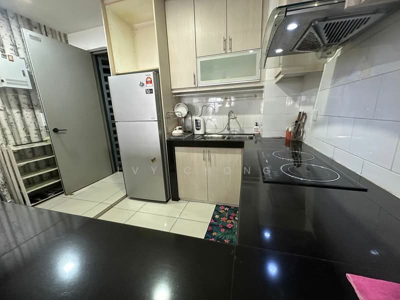 Condominium for Rent at The Wharf Residence - Ivy Chong - Kitchen - PropertyGuru.com.my
