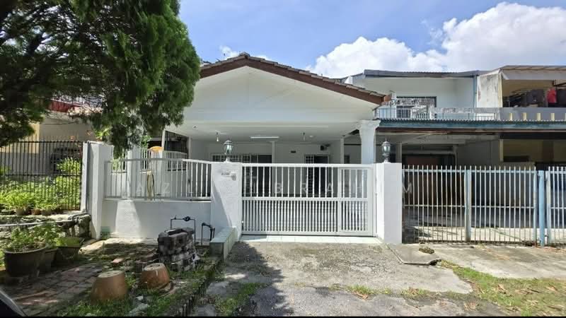 Rumah Teres 2 Tingkat untuk Dijual di Taman Hiew Piow (Semenyih) - Azli Ibrahim - Exterior - PropertyGuru.com.my