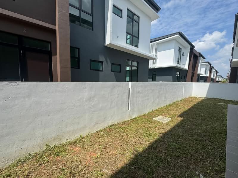 Cluster House for Sale in Taman Gaya (Ulu Tiram) - Guang Jun Loh - PropertyGuru.com.my