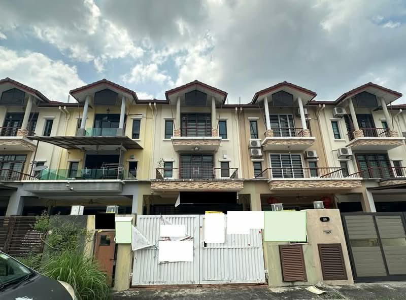 Rumah Teres 3 Tingkat untuk Dijual di Kajang (Selangor) - Liew Chew Yee - Exterior - PropertyGuru.com.my