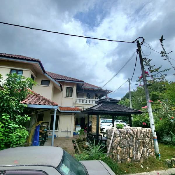 Semi-Detached House for Sale in Sungai Merab (Dengkil) - Azli Ibrahim - Exterior - PropertyGuru.com.my