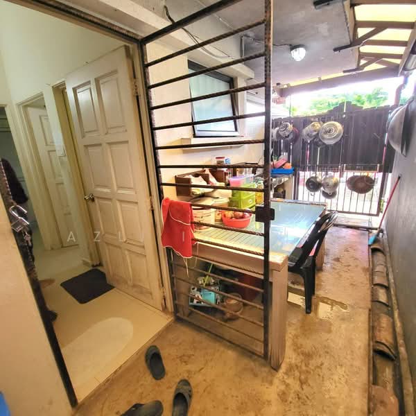Semi-Detached House for Sale in Sungai Merab (Dengkil) - Azli Ibrahim