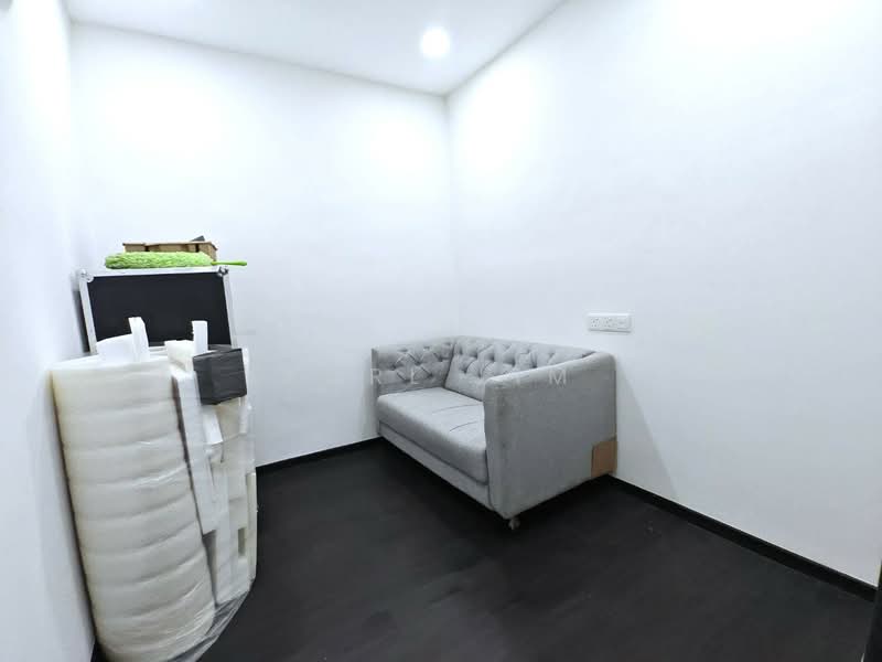 Shop / Office for Sale in Taman Johor Jaya (Johor Bahru) - Karl Lim - Interior - PropertyGuru.com.my