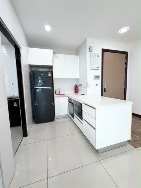 Servis Apartment untuk Disewa di Paragon Residences @ Straits View - Alvin Lim - PropertyGuru.com.my