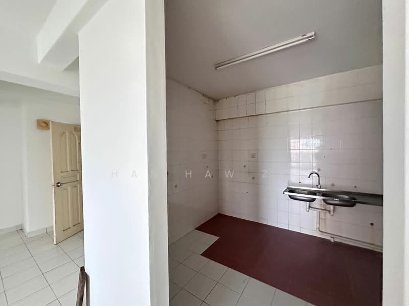 Apartment for Sale at Anggerik Villa 2 Apartment - Han Haw Ze - PropertyGuru.com.my