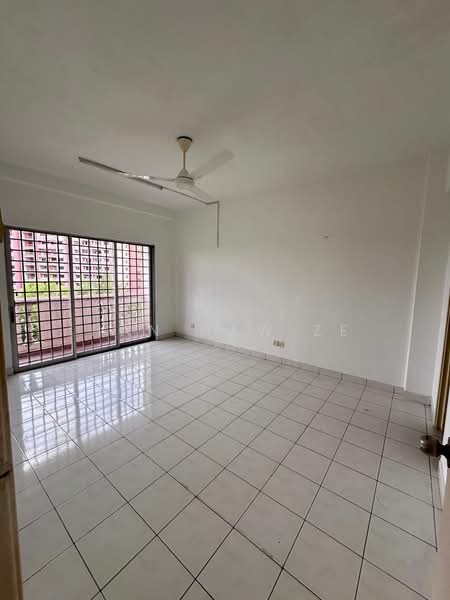 Apartment for Sale at Anggerik Villa 2 Apartment - Han Haw Ze - PropertyGuru.com.my