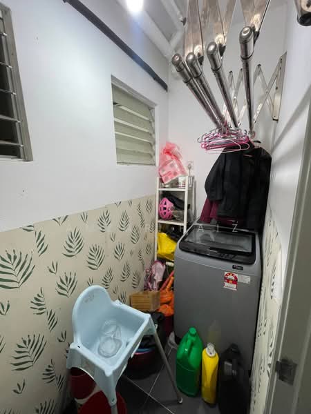 Apartment for Sale at Pangsapuri Seri Utama - Amzar Faiz - PropertyGuru.com.my