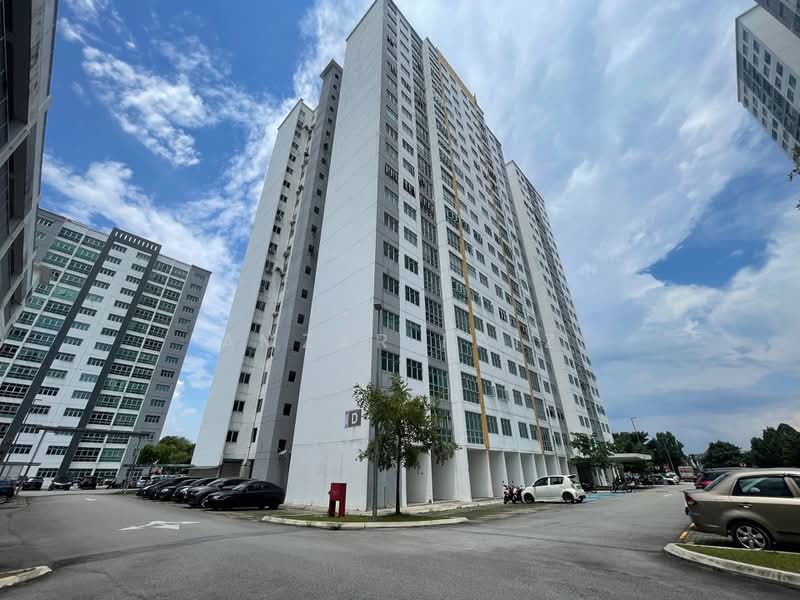 Apartment for Sale at Pangsapuri Seri Utama - Amzar Faiz - PropertyGuru.com.my