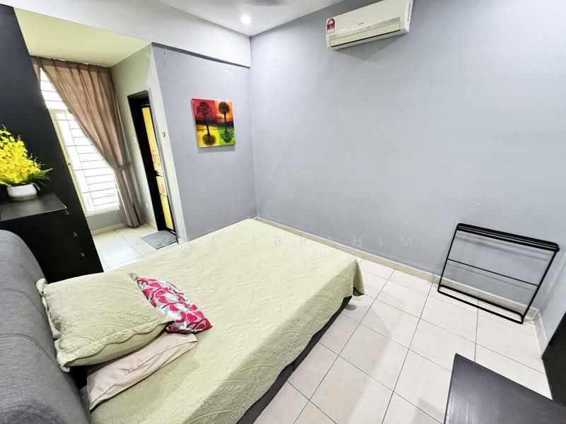 Rumah Teres 2 Tingkat untuk Dijual di Taman Bangi Avenue (Bangi) - Azli Ibrahim - Bedroom - PropertyGuru.com.my