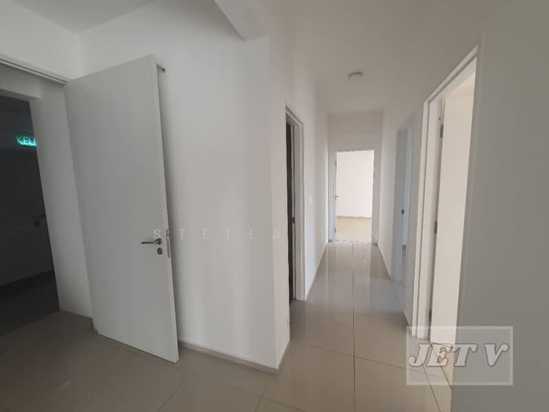 Service Residence for Rent at Ashino @ Gravit8 - Stella Tan - Corridor - PropertyGuru.com.my