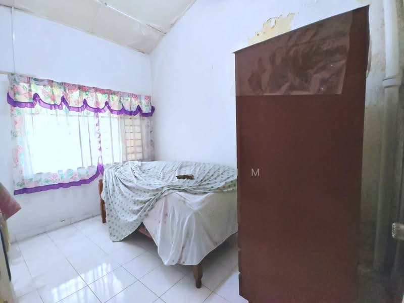 Rumah Teres 2 Tingkat untuk Dijual di Permas Jaya (Johor Bahru) - Karl Lim - Bedroom - PropertyGuru.com.my
