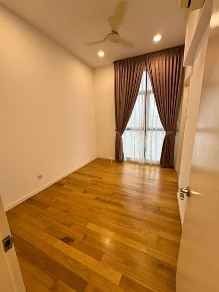 Kondominium untuk Dijual di Waltz Residences - YP Tan - Bedroom - PropertyGuru.com.my