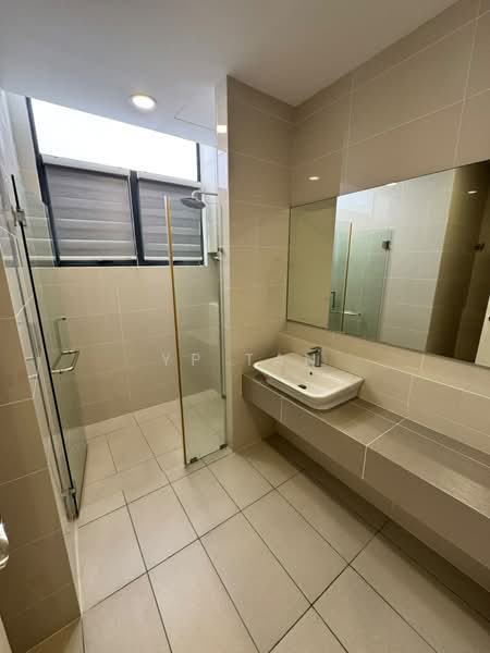 Kondominium untuk Dijual di Waltz Residences - YP Tan - Bathroom - PropertyGuru.com.my