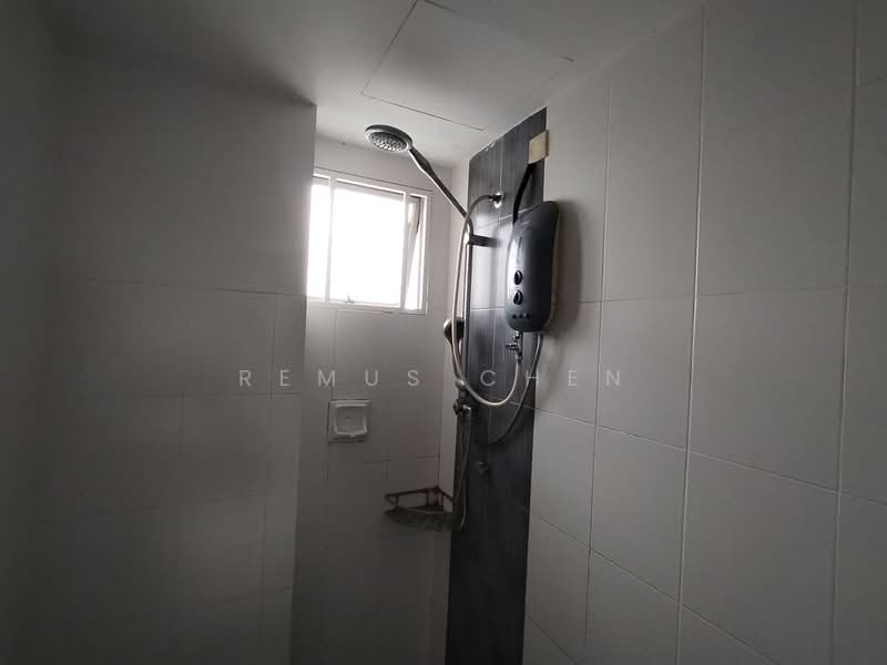 Kondominium untuk Dijual di 1 Petaling - Remus Chen - Bathroom - PropertyGuru.com.my