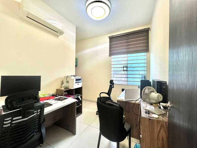 Cluster House for Sale in Taman Mutiara Rini (Skudai) - Karl Lim - Study - PropertyGuru.com.my