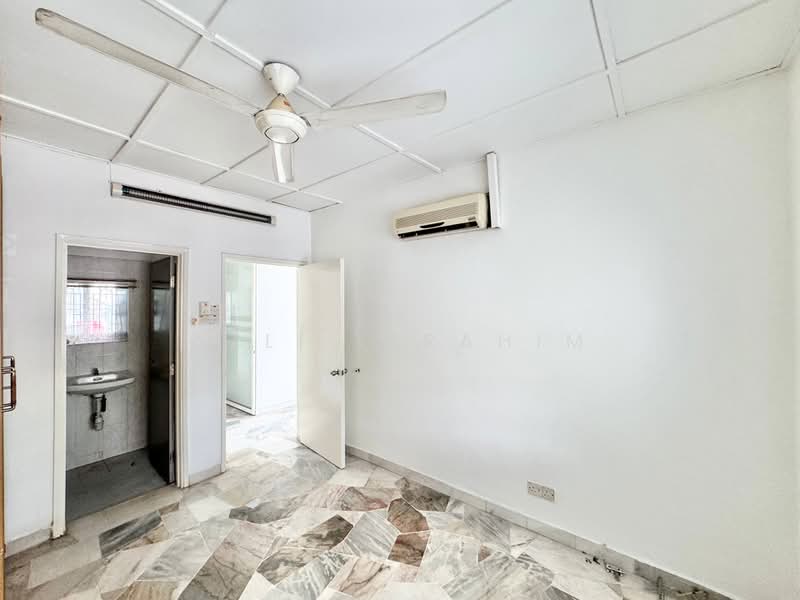 Rumah Teres 1 Tingkat untuk Dijual di Bandar Sri Damansara (Selangor) - Azli Ibrahim - Interior - PropertyGuru.com.my
