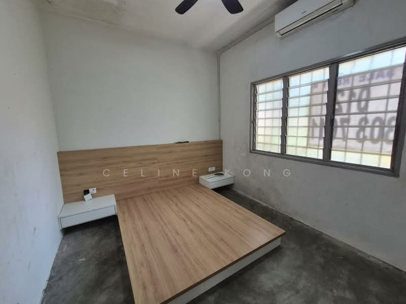 Apartment for Rent at Sri Dahlia - Celine Kong - Bedroom - PropertyGuru.com.my