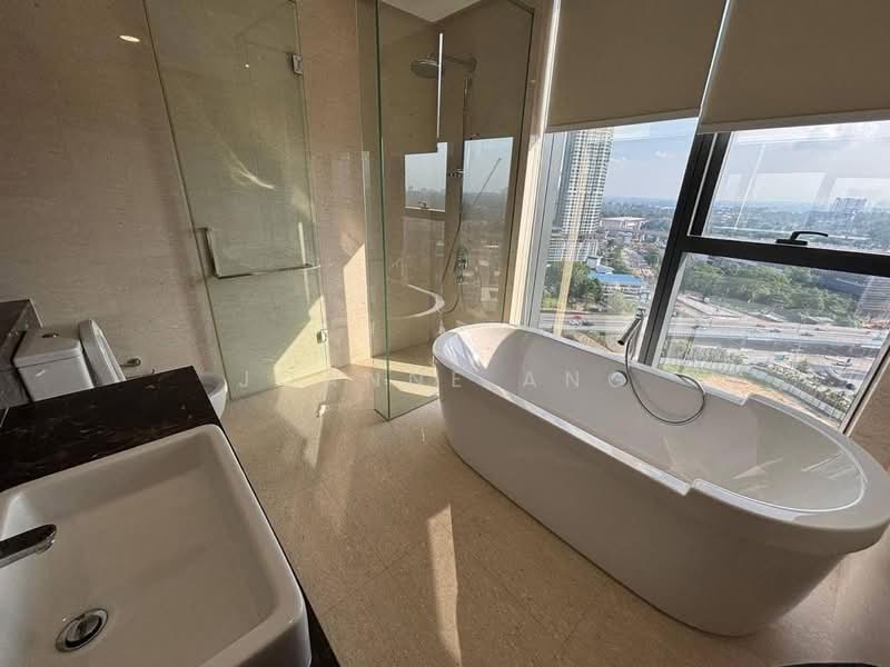 Kediaman Servis untuk Dijual di The Astaka @ 1 Bukit Senyum - Joanne Ang - PropertyGuru.com.my