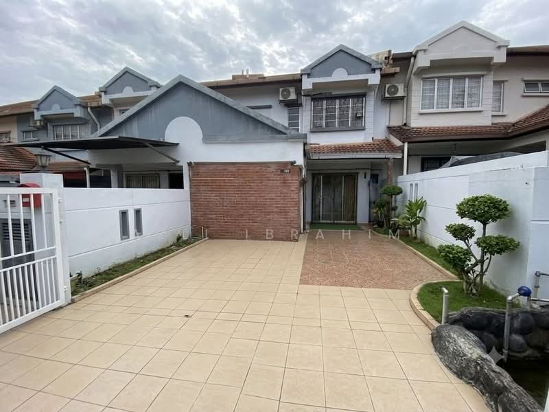 Rumah Teres 2 Tingkat untuk Dijual di Taman Kajang Perdana (Kajang) - Azli Ibrahim - Exterior - PropertyGuru.com.my