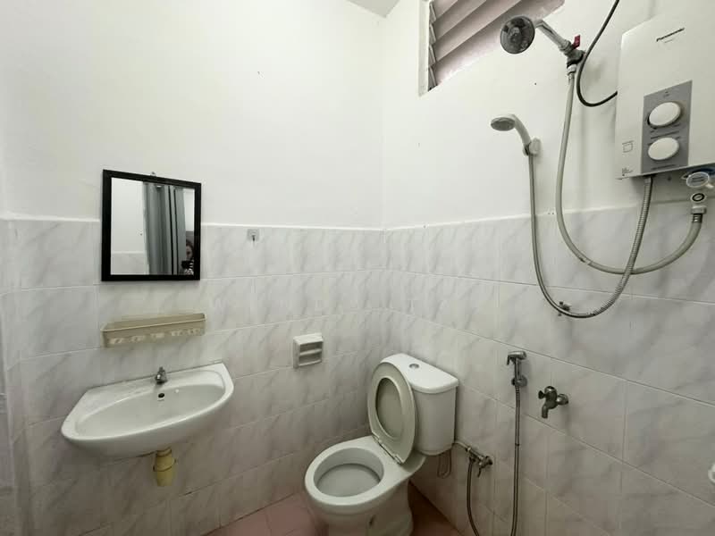 Kondominium untuk Dijual di Summer Park Townhouse @ Seri Alam - Wendy Tay - PropertyGuru.com.my