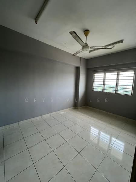Pangsapuri untuk Dijual di The Residence 1 @ Tiara East - Lee Crystal - PropertyGuru.com.my
