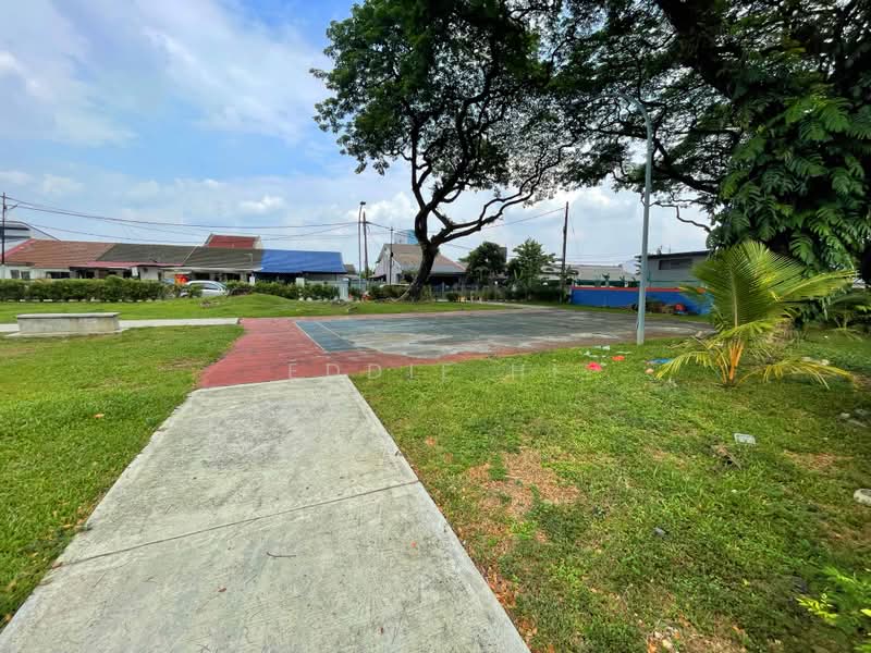Rumah Teres 1 Tingkat untuk Dijual di Seksyen 8 (Petaling Jaya) - Eddie Hi - Exterior - PropertyGuru.com.my