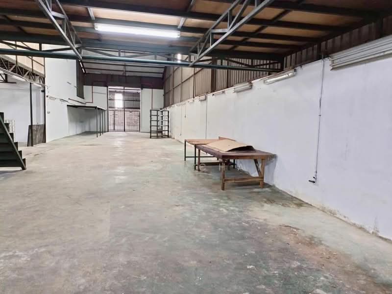 Warehouse for Rent in Taman Desa Jaya (Johor Bahru) - APRILIA CHAYADI - PropertyGuru.com.my