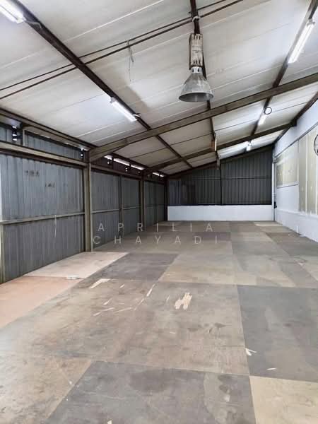 Warehouse for Rent in Taman Desa Jaya (Johor Bahru) - APRILIA CHAYADI - PropertyGuru.com.my