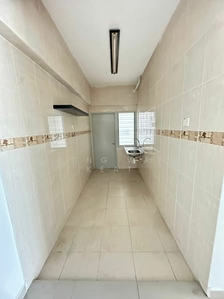Kondominium untuk Disewa di Kepong Sentral Condominium - Kong Wai Keat - Kitchen - PropertyGuru.com.my