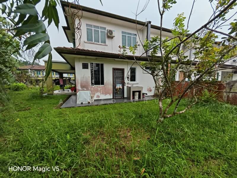 2-storey Terraced House for Sale in Kota Samarahan (Sarawak) - Alfred Chua - Exterior - PropertyGuru.com.my