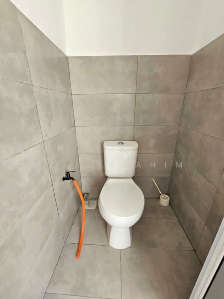 Rumah Teres 2 Tingkat untuk Dijual di Presint 9 (Putrajaya) - Azli Ibrahim - Bathroom - PropertyGuru.com.my