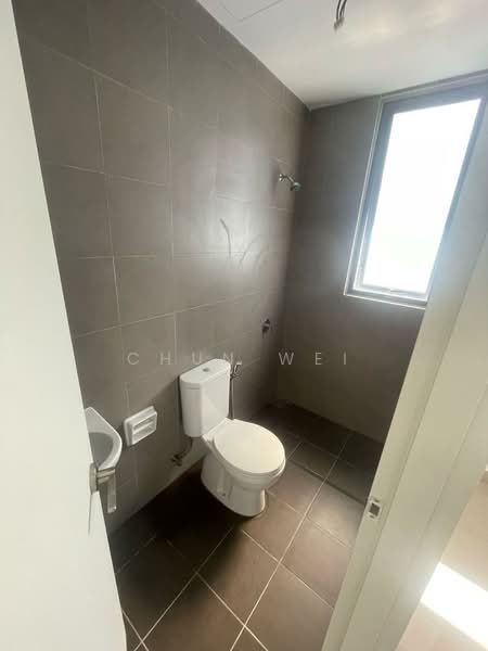 Condominium for Sale at Kuchai Sentral - Chun Wei - Bathroom - PropertyGuru.com.my