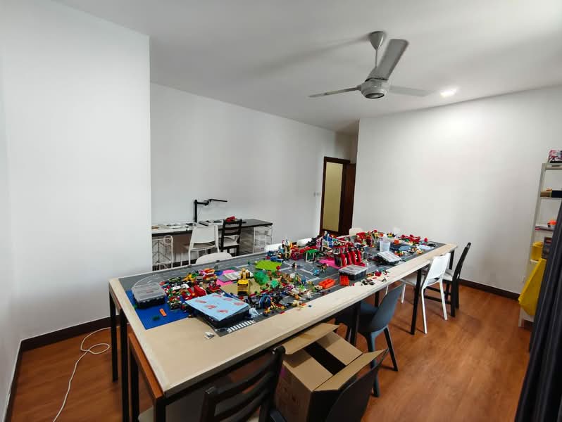 Semi-Detached House for Rent in Subang Jaya (Selangor) - Qi Zhi Lim - Study - PropertyGuru.com.my