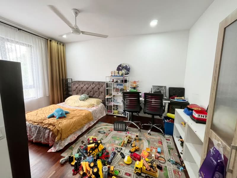 3-storey Terraced House for Sale in Tamansari (Rawang) - Samson Lee - Bedroom - PropertyGuru.com.my