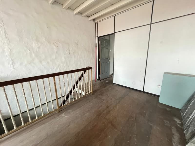 Shop for Sale in George Town (Penang) - Bryan Teng - Interior - PropertyGuru.com.my