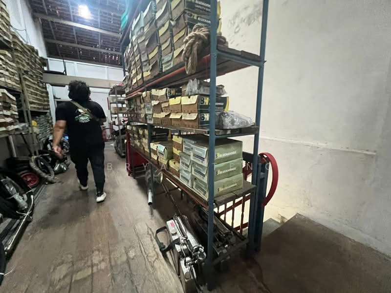 Shop for Sale in George Town (Penang) - Bryan Teng - Interior - PropertyGuru.com.my