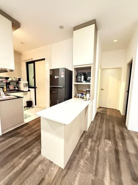 Condominium for Sale at Royal Oak - Alfred Chua - Kitchen - PropertyGuru.com.my