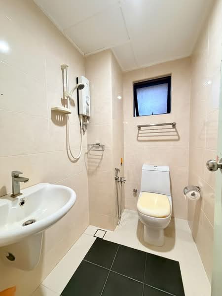 Condominium for Sale at Casa Venicia Condominium - Tiffany Yang - Bathroom - PropertyGuru.com.my