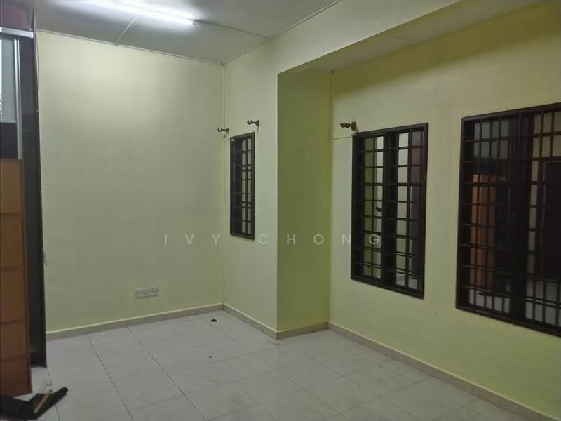 2-storey Terraced House for Sale in Bandar Nusaputra (Puchong) - Ivy Chong - Interior - PropertyGuru.com.my