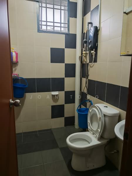 Rumah Teres 2 Tingkat untuk Dijual di Taman Bestari Indah (Ulu Tiram) - Joan Tong - PropertyGuru.com.my