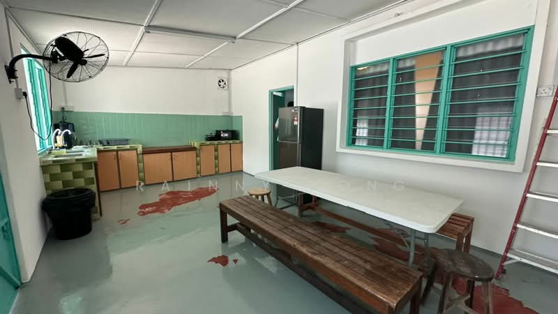 Rumah Berkembar untuk Disewa di Tanjung Tokong (Penang) - Rainny Wong - Kitchen - PropertyGuru.com.my