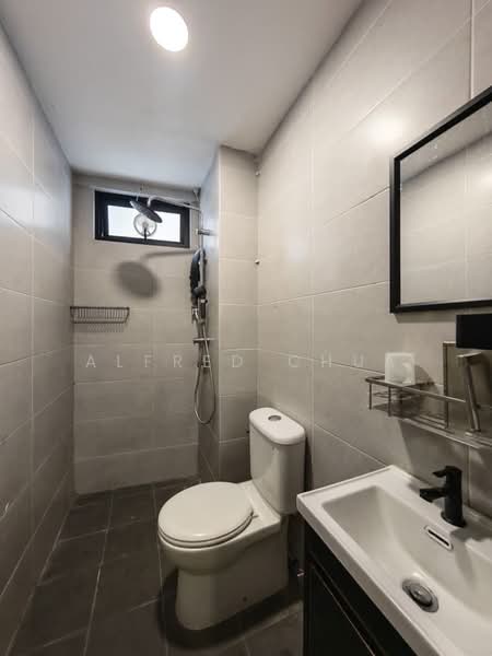 Service Residence for Sale at Gem Suites - Alfred Chua - Bathroom - PropertyGuru.com.my